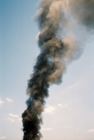 Rauchsäule, 35mm Color-Negative, 2008